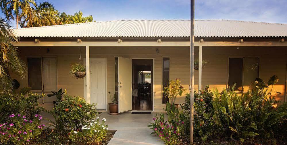 Wunan House Bed & Breakfast Kununurra Exterior photo